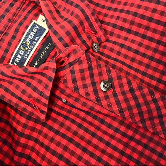 Fred Perry Red + Black Gingham Button Down 🇬🇧 - Picture 4 of 5